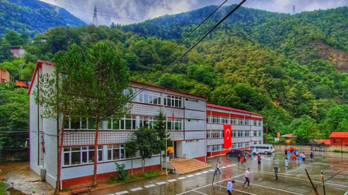 Şehit Ahmet Çamur Anadolu İmam Hatip Lisesi Fotoğrafı